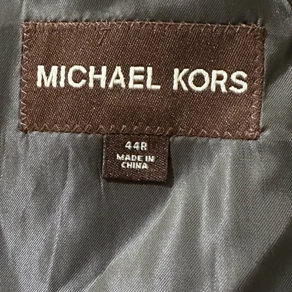 Michael Kors Men's Classic-Fit 100% Wool-Blend Stretch Solid Suit Jacket Sz.44R - Picture 14 of 16